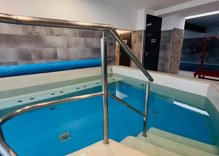 ホテル Art Superior ザラカロシュ